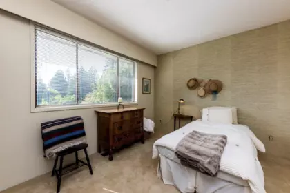 Basement Recreation Room Photo of 350 E Windsor Road, North Vancouver, BC