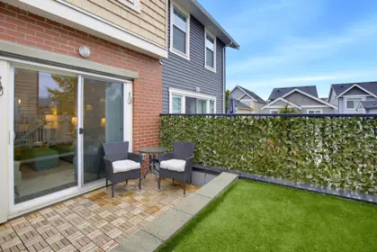 Garden / Landscaping Photo of 602 32789 Burton Avenue, Mission, BC