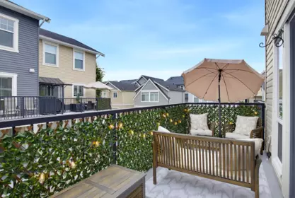 Outdoor Deck Photo of 602 32789 Burton Avenue, Mission, BC
