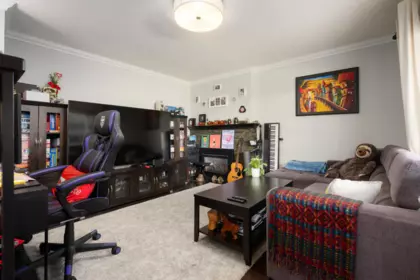Basement Recreation Room Photo of 1253 Beach Grove Road, Delta, BC