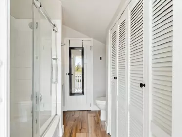 Laundry Room Photo of 3454 W 3rd Avenue, Vancouver, BC