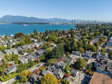 Outdoor Deck Photo of 3454 W 3rd Avenue, Vancouver, BC