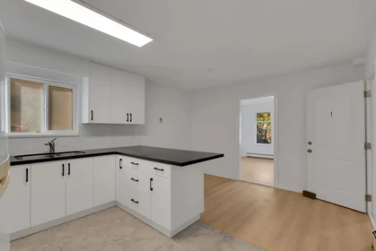 Backyard Photo of 166 E 51st Avenue, Vancouver, BC