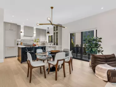 Kitchen Photo of 2 4088 Maple Crescent, Vancouver, BC