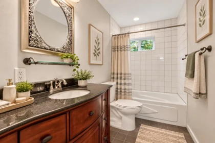 Primary Bathroom Photo of 28 1615 Shaughnessy Street, Port Coquitlam, BC