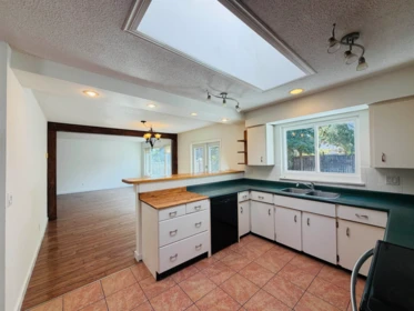 Breakfast Nook Photo of 817 Mountainview Drive, Gibsons, BC