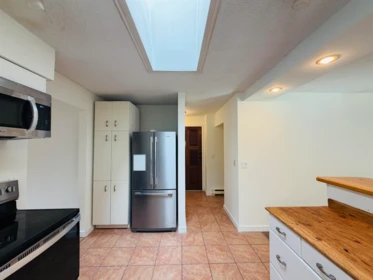 Kitchen Island Photo of 817 Mountainview Drive, Gibsons, BC