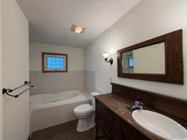 Office / Den Photo of 817 Mountainview Drive, Gibsons, BC