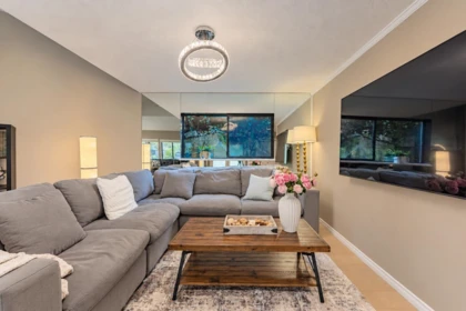 4739 Woodgreen Drive, West Vancouver, BC, West vancouver — Single Family Residence for sale