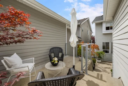 Family Room Photo of 3444 148 Street, Surrey, BC