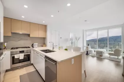 3002 567 Clarke Road, Coquitlam, BC, Coquitlam — Apartment/Condo for sale