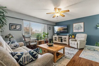 1833 Beaman Drive, Agassiz, BC, Agassiz — Single Family Residence for sale
