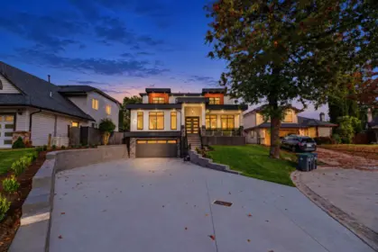 10284 167 Street, Surrey, BC, Surrey — Single Family Residence for sale