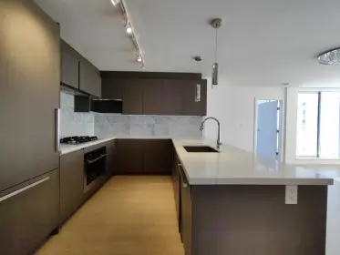 2706 13696 100 Avenue, Surrey, BC, Surrey — Apartment/Condo for sale