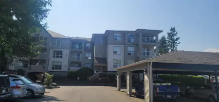 211 9165 Broadway Street, Chilliwack, BC, Chilliwack — Apartment/Condo for sale