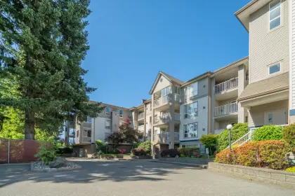 211 9165 Broadway Street, Chilliwack, BC, Chilliwack — Apartment/Condo for sale