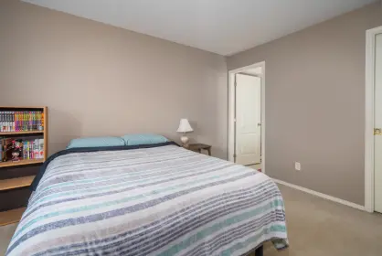 211 9165 Broadway Street, Chilliwack, BC, Chilliwack — Apartment/Condo for sale