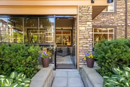 B124 8218 207a Street, Langley, BC, Langley — Apartment/Condo for sale