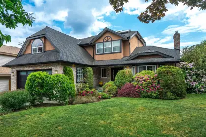 18864 58 Avenue, Surrey, BC, Surrey — Single Family Residence for sale