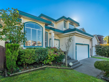 1210 Salter Street, New Westminster, BC, New westminster — Single Family Residence for sale