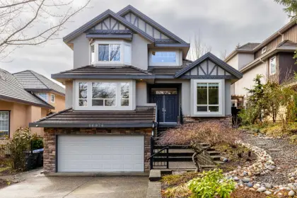 16976 105a Avenue, Surrey, BC, Surrey — Single Family Residence for sale