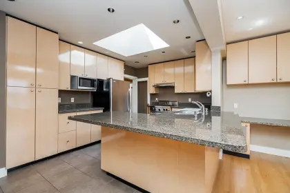 4307 Hazelwood Crescent, Burnaby, BC, Burnaby — Single Family Residence for sale