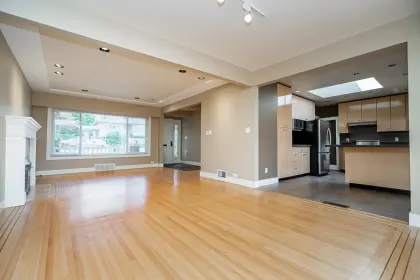 4307 Hazelwood Crescent, Burnaby, BC, Burnaby — Single Family Residence for sale