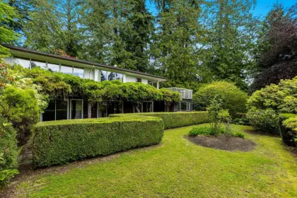 2912 Rosebery Avenue, West Vancouver, BC, West vancouver — Single Family Residence for sale