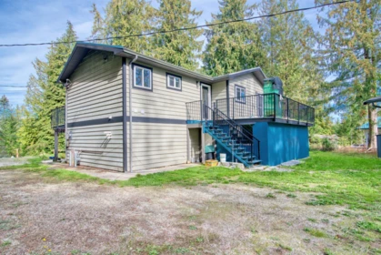 7717 Fawn Road, Halfmoon Bay, BC, Halfmoon bay — Single Family Residence for sale