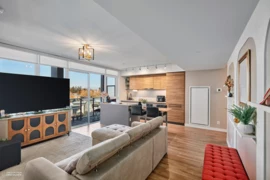 MLS R2968005