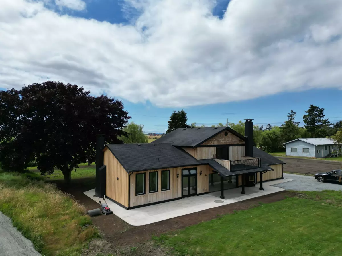 Family Room Photo of 5465 34b Avenue, Ladner, BC