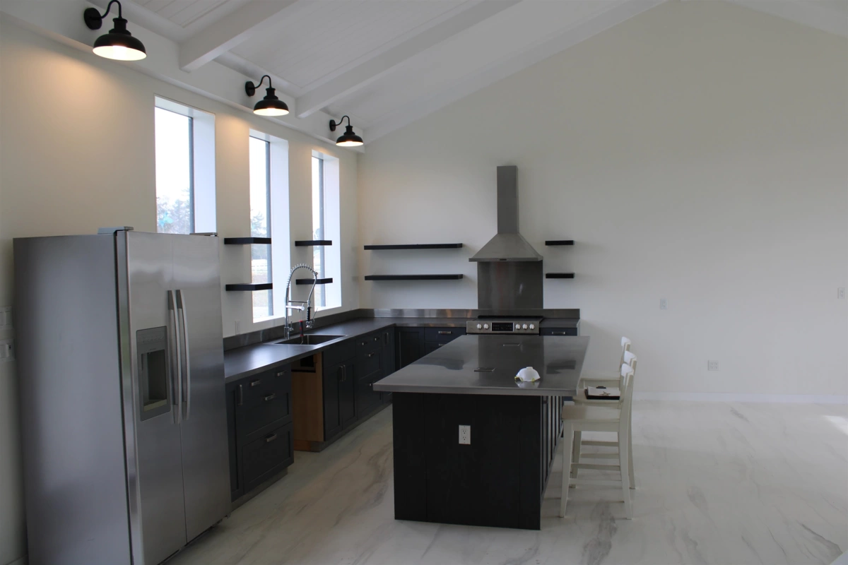 Guest Bathroom Photo of 5465 34b Avenue, Ladner, BC