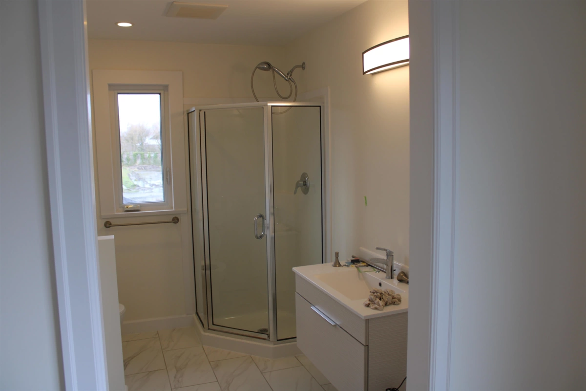 Laundry Room Photo of 5465 34b Avenue, Ladner, BC