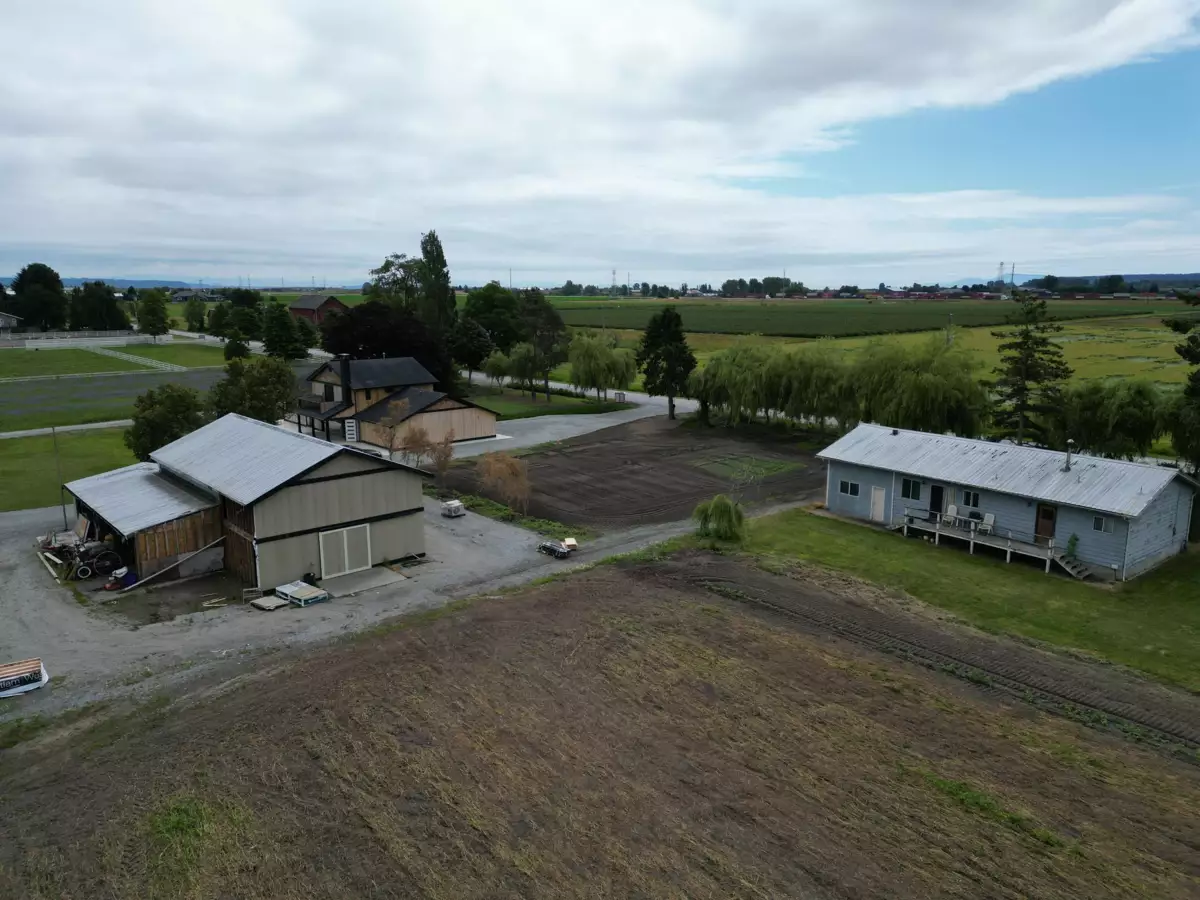 Outdoor Patio Photo of 5465 34b Avenue, Ladner, BC