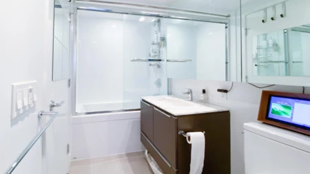Primary Bathroom Photo of 1606 5233 Gilbert Road, Richmond, BC