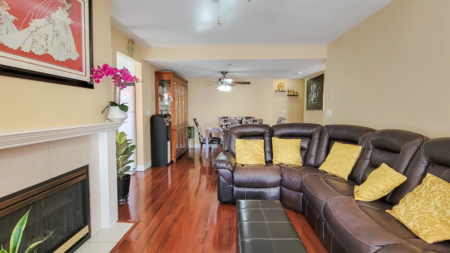 Breakfast Nook Photo of 304 2678 Dixon Street, Port Coquitlam, BC
