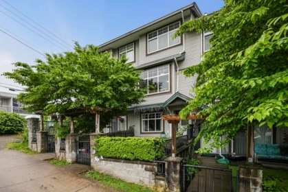 2 22466 North Avenue, Maple Ridge, BC, Maple Ridge — Townhouse for sale