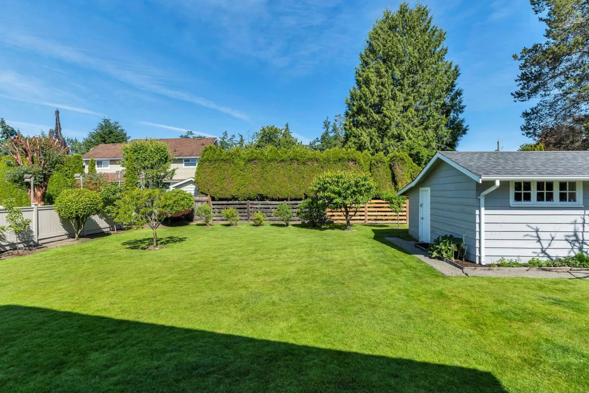 Backyard Photo of 5233 Westminster Avenue, Delta, BC