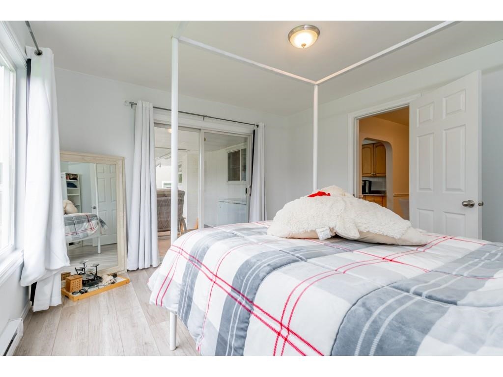 Basement Recreation Room Photo of 5233 Westminster Avenue, Delta, BC