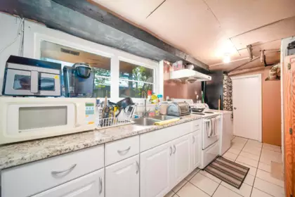 Loft / Bonus Room Photo of 4516 Parker Street, Burnaby, BC