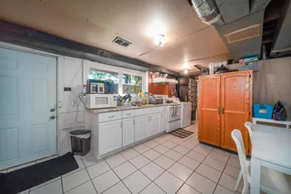 Powder Room Photo of 4516 Parker Street, Burnaby, BC
