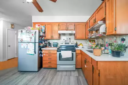 Primary Bedroom Photo of 4516 Parker Street, Burnaby, BC