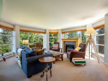 501 4910 Spearhead Place, Whistler, BC, Whistler — Apartment/Condo for sale