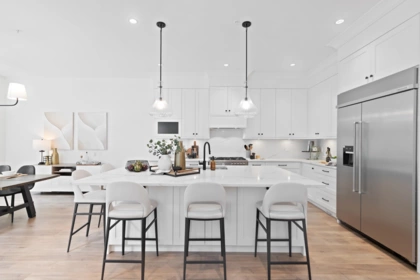 23184 136 Avenue, Maple Ridge, BC, Silver Valley — 6 bed single family residence for sale