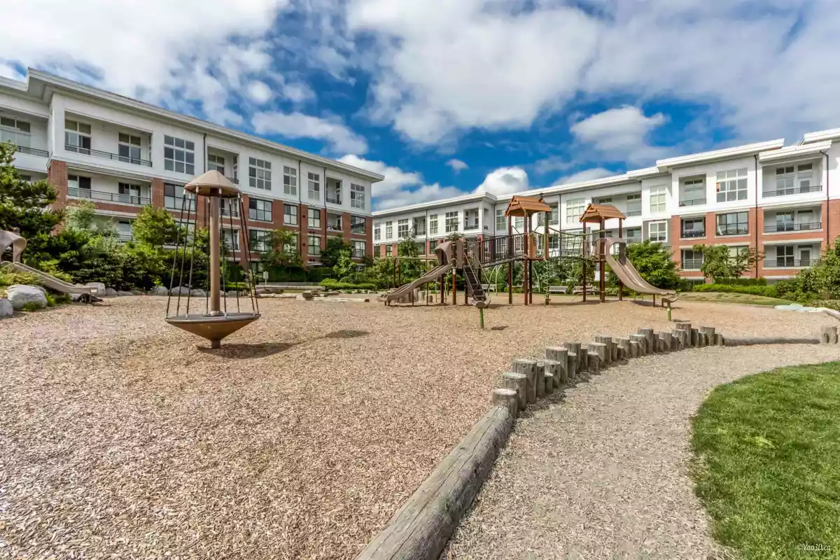 Front Yard Photo of C408 8150 207 Street, Langley, BC
