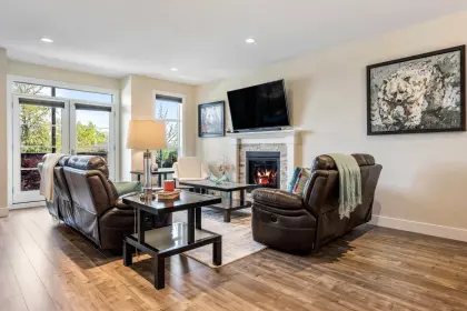 28 50778 Ledgestone Place, Chilliwack, BC, Chilliwack — Single Family Residence for sale