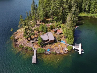 DL 6692 West Lake, Nelson Island, BC, Nelson Island — Single Family Residence for sale