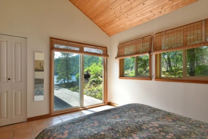 Mudroom Photo of DL 6692 West Lake, Nelson Island, BC