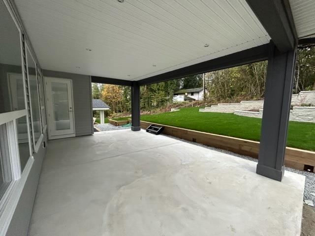 Swimming Pool Photo of 11069 241a Street, Maple Ridge, BC