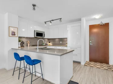 202 1128 Kensal Place, Coquitlam, BC, Coquitlam — Apartment/Condo for sale